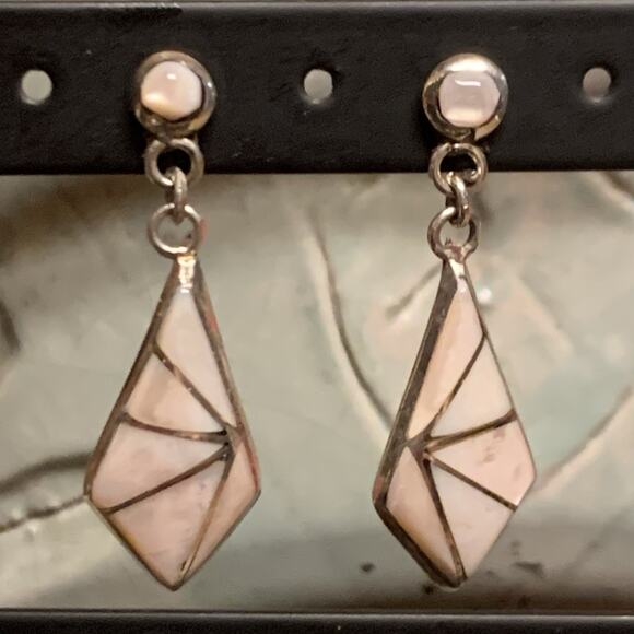 Zuni Artisan K.E.K. Sterling Silver & Mother of Pearl Inlayed Dangle Earrings - Picture 3 of 8
